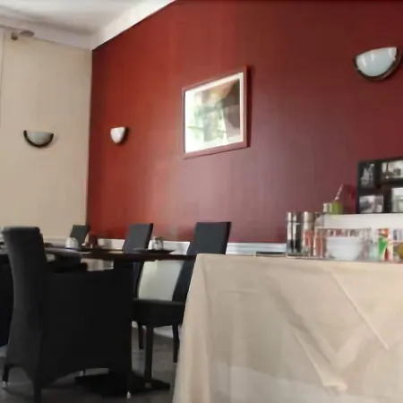 Hotel Le Saint Louis Versalhes