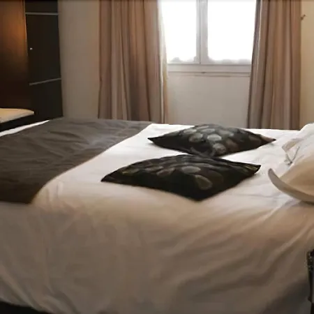 Le Saint Louis Hotel