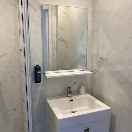 Le Saint Louis Hotel Versailles