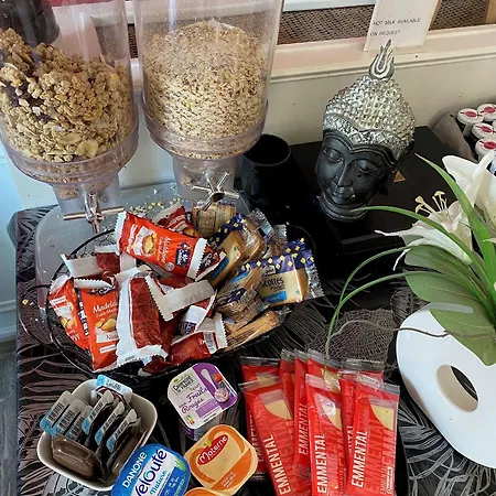 Le Saint Louis Hotel