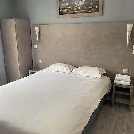 Le Saint Louis Otel 2*