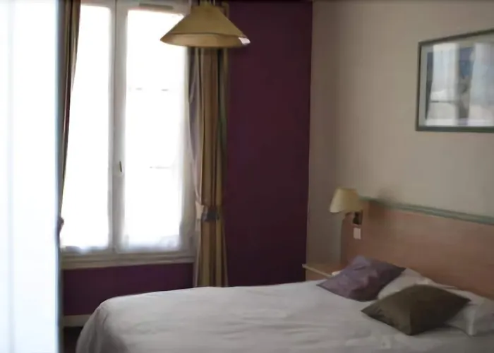 Hotel Le Saint Louis Versalles