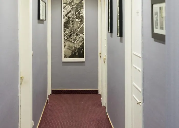 Le Saint Louis Hotel