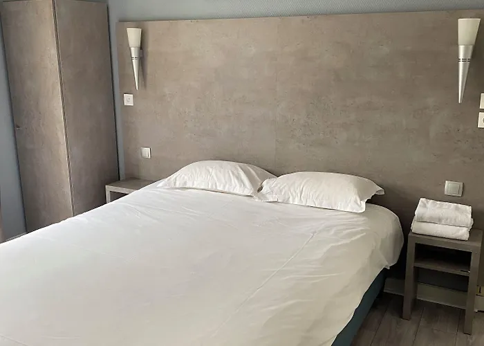 Le Saint Louis Hotel 2*